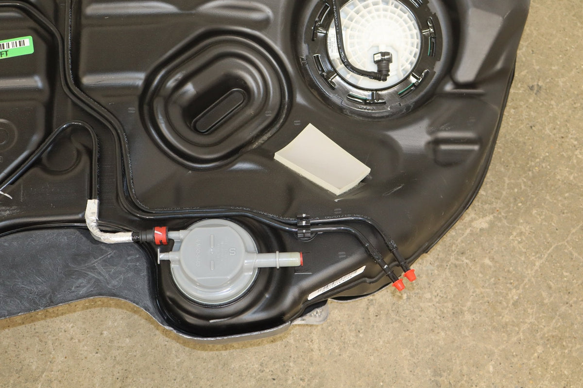 2015-2019 Dodge Challenger 6.4L 392 Fuel Tank with Pump Tested 43K