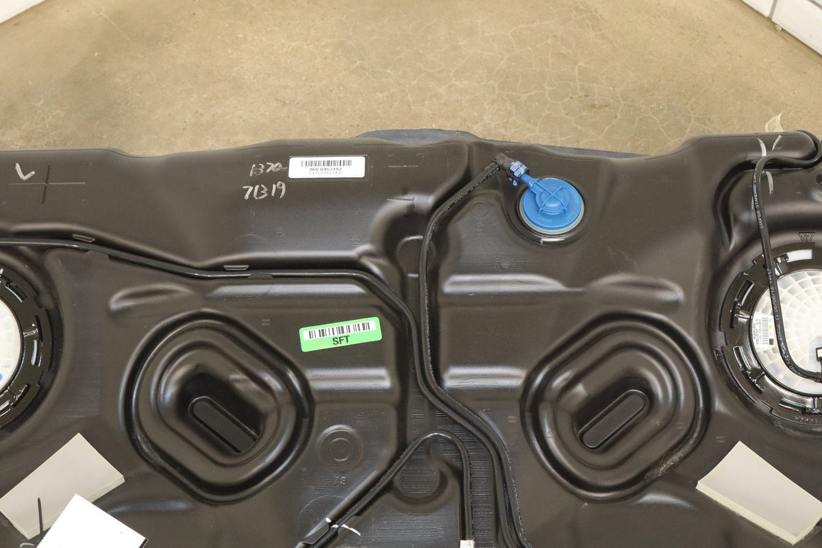 2015-2019 Dodge Challenger 6.4L 392 Fuel Tank with Pump Tested 43K