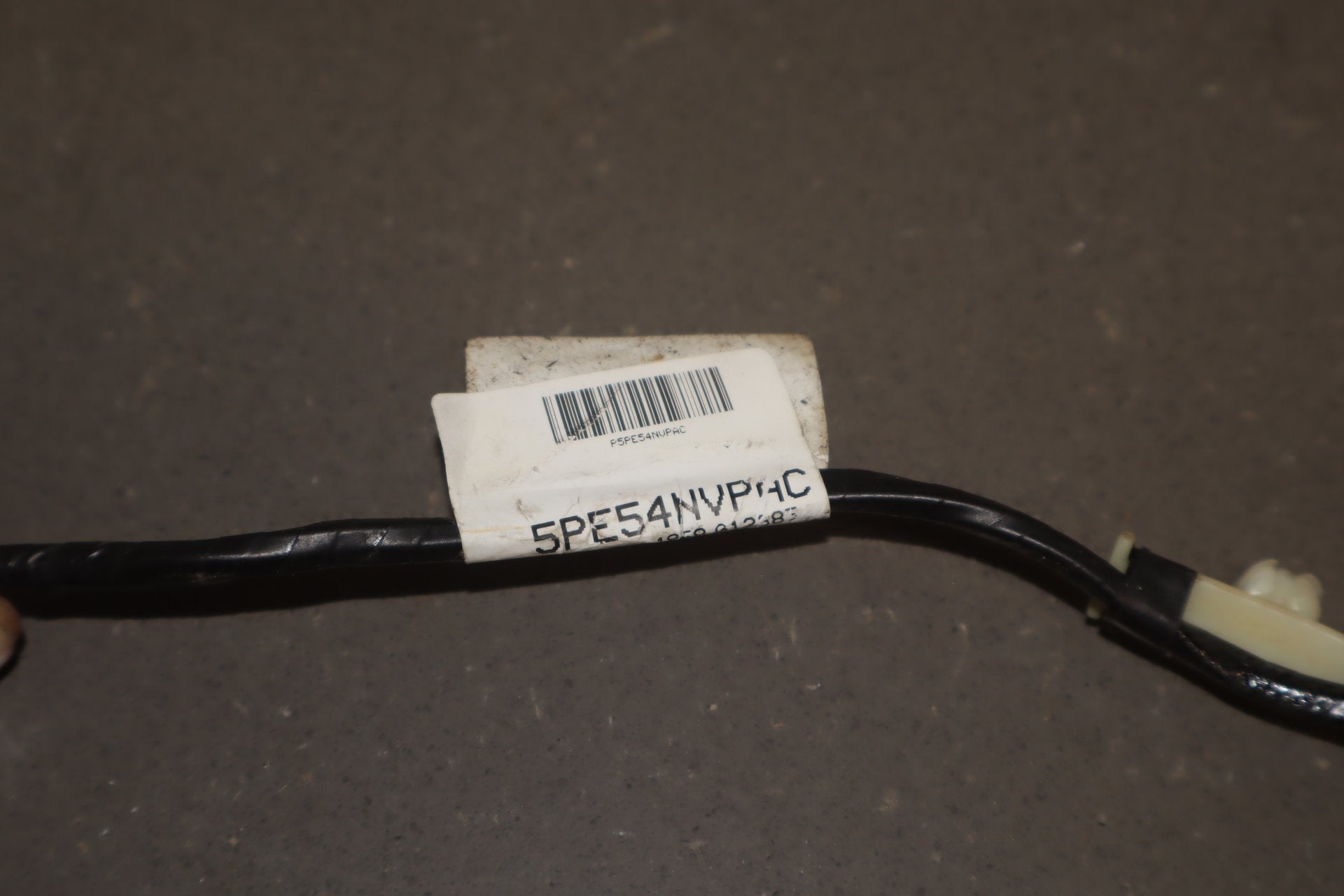 2015-2019 Dodge Challenger Right Door Mirror Go Mango PVP 5PE52GW7AC