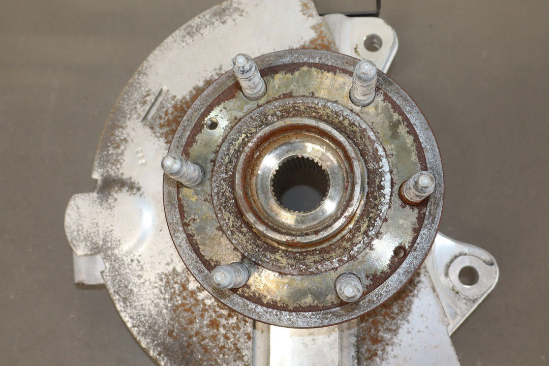 2015 - 2020 Cadillac Escalade Driver Left Front Spindle OEM