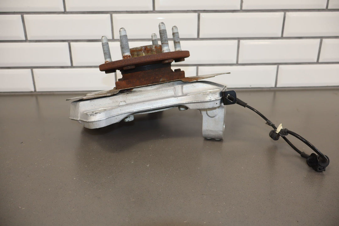 2015 - 2020 Cadillac Escalade Driver Left Front Spindle OEM