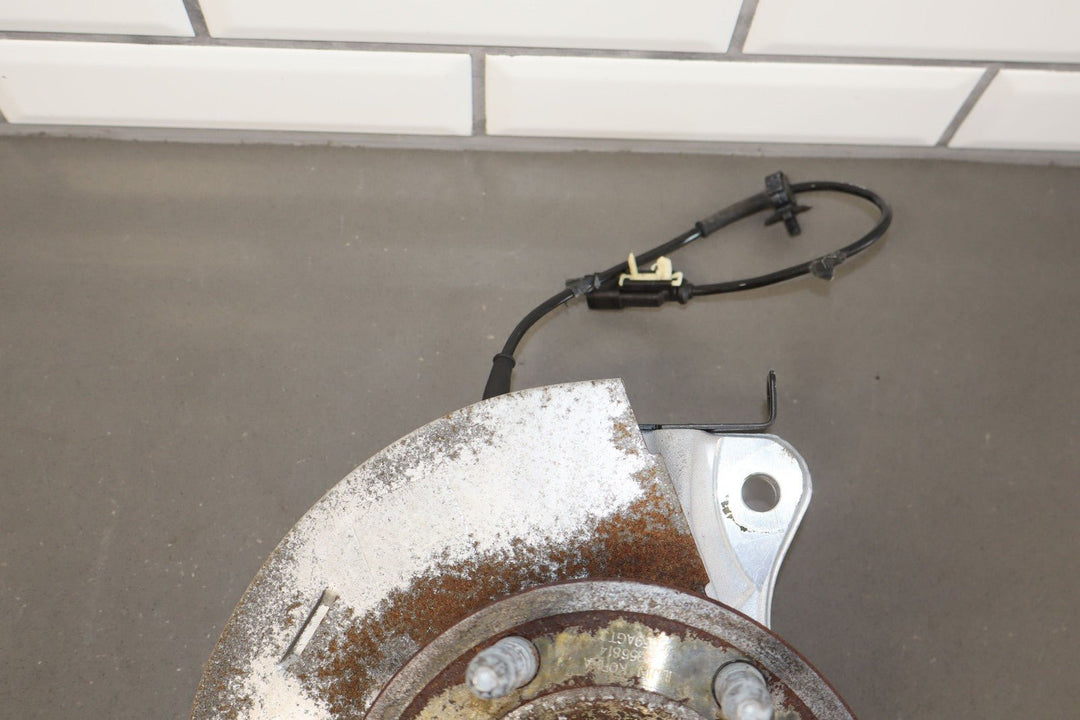 2015 - 2020 Cadillac Escalade Driver Left Front Spindle OEM