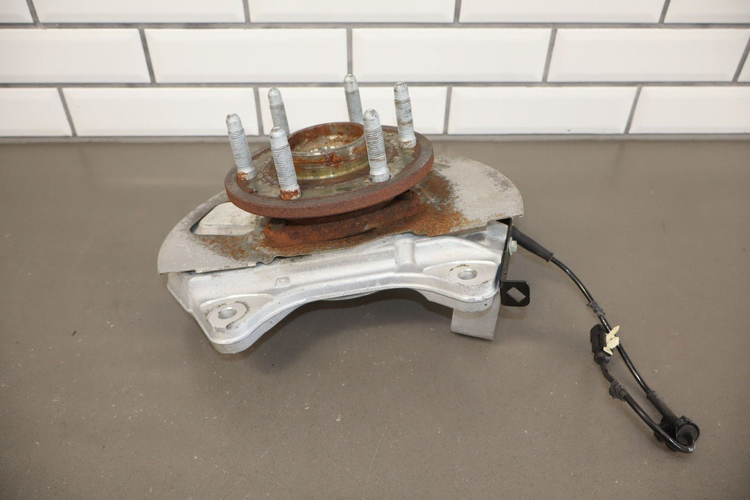 2015 - 2020 Cadillac Escalade Driver Left Front Spindle OEM