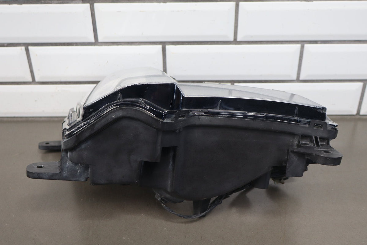 2015-2020 Cadillac Escalade Right Front Lamp 84018691 OEM