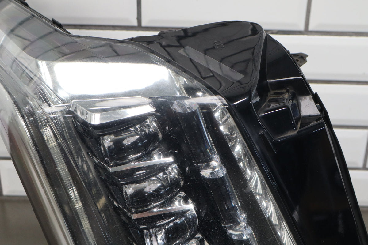 2015-2020 Cadillac Escalade Right Headlamp 84580183 OEM