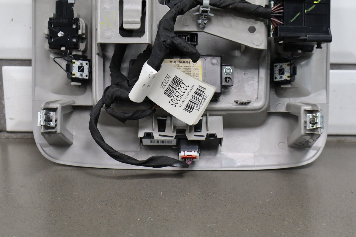 2015-2020 Cadillac Escalade Roof Console 23227208 OEM