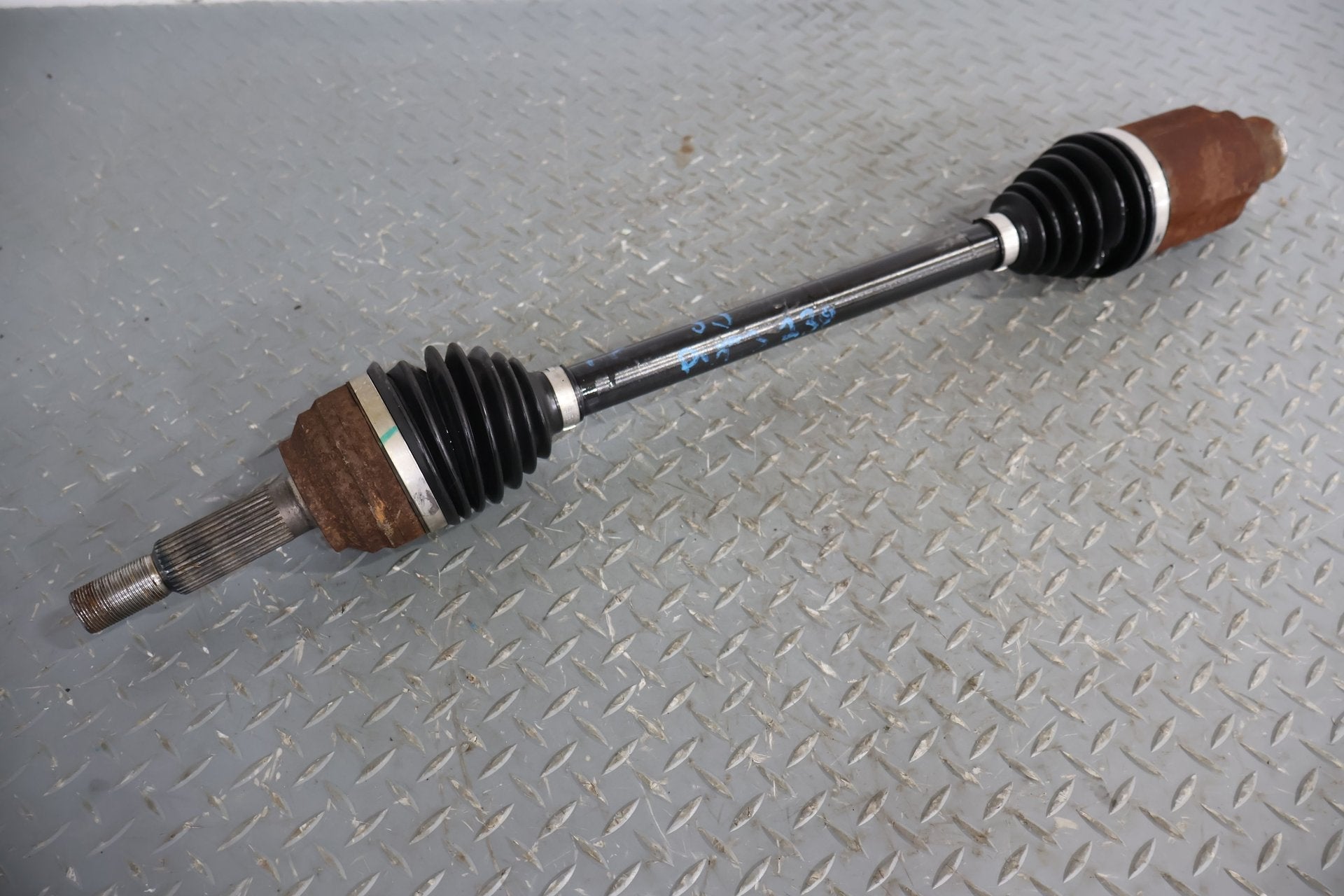 2015-2020 Tesla Model X Front Right RH Axle Shaft W/ Axle Nut