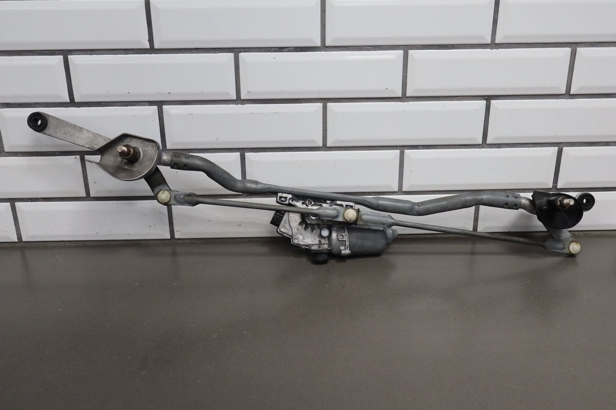 2015-2021 Dodge Charger Front Wiper Motor with Transmission 68193883AA OEM