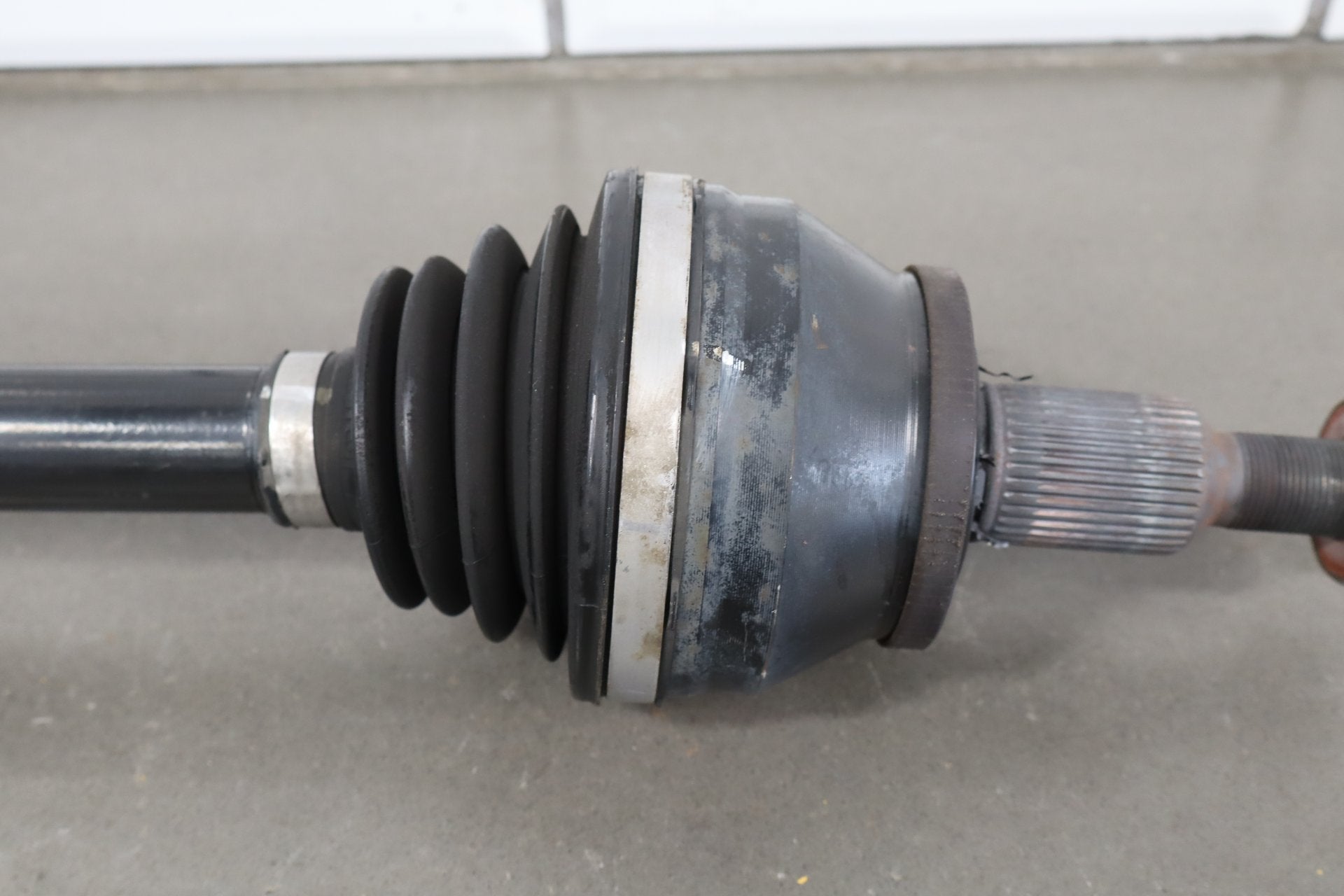 2015-2023 Dodge Challenger Charger 392 Hellcat Scat Pack OEM Axle