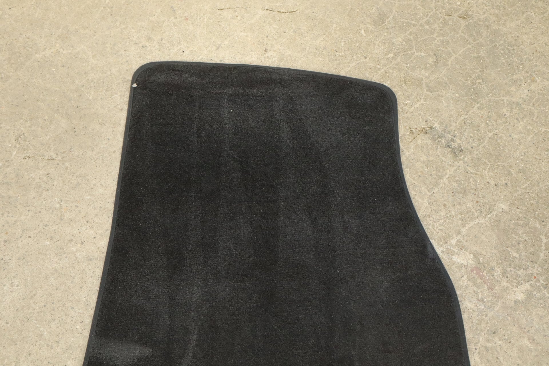 2015-2023 Dodge Challenger Floor Mats OEM Black
