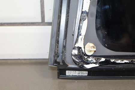 2015-2023 Dodge Challenger Right Quarter Window 68234216AB