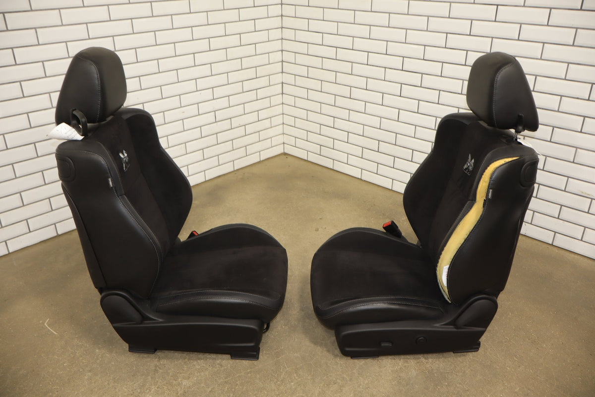 2015-2023 Dodge Challenger Scat Pack Shaker Leather/Alcantara Seat Set Black