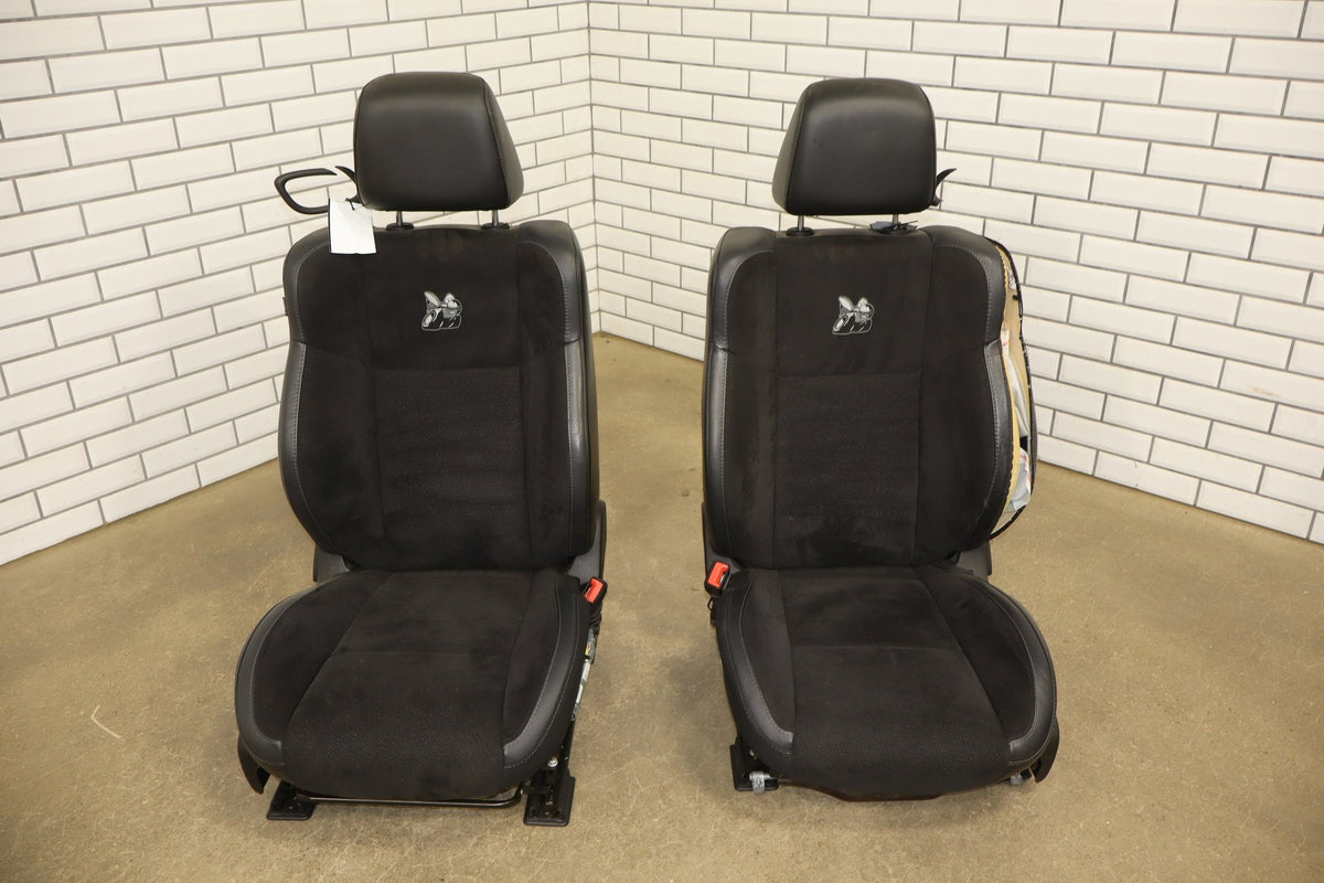 2015-2023 Dodge Challenger Scat Pack Shaker Leather/Alcantara Seat Set Black