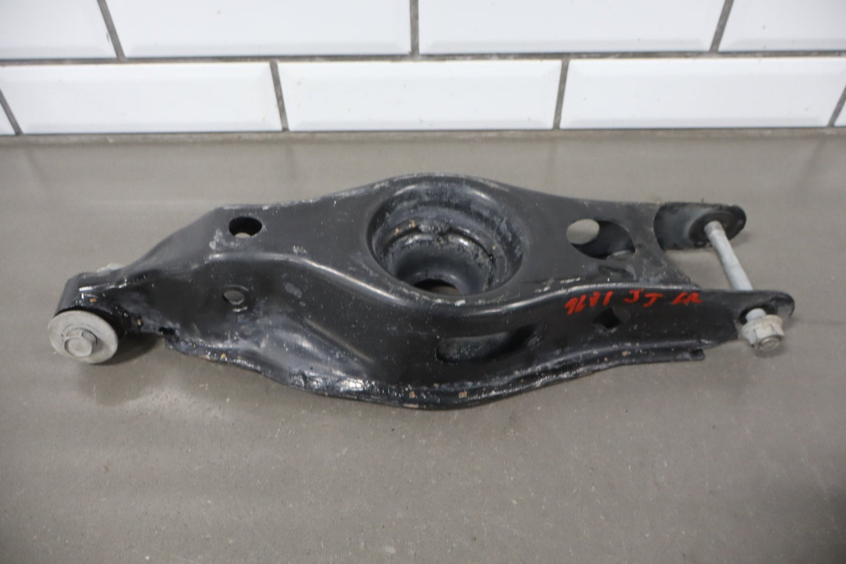 2015-2023 Dodge Challenger SRT 6.2 6.4 Left Rear Suspension Assembly OEM