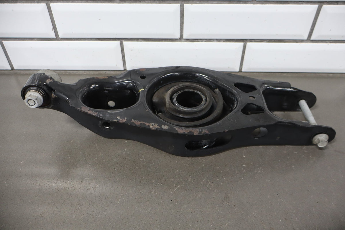 2015-2023 Dodge Challenger SRT 6.2 6.4 Left Rear Suspension Assembly OEM