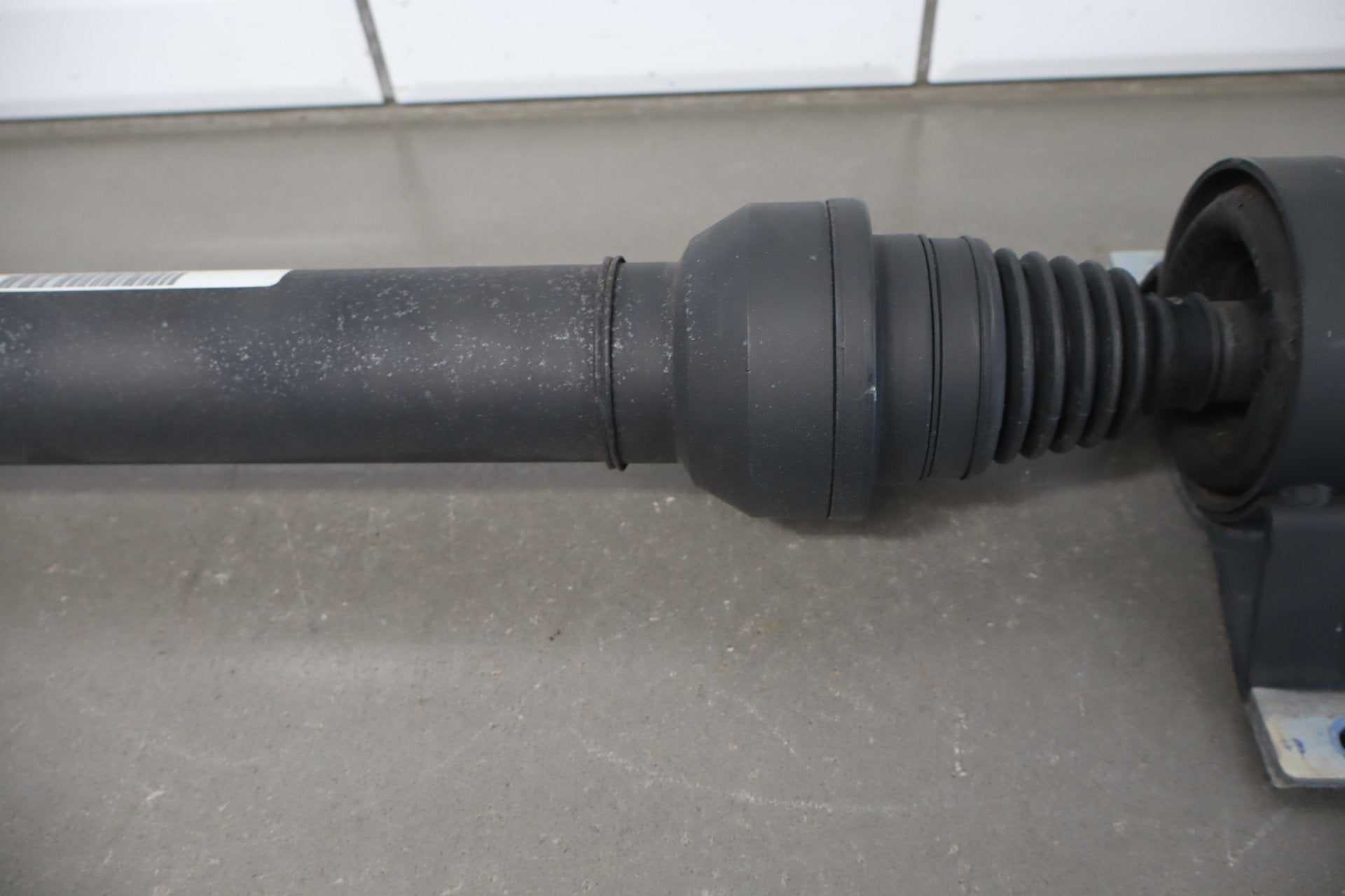 2015-2023 Dodge Challenger SRT Scat Pack 6.4L 392 Rear Driveshaft 43K OEM