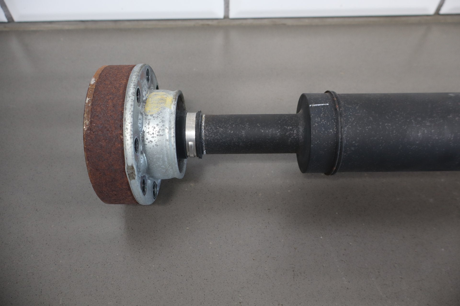 2015-2023 Dodge Challenger SRT Scat Pack 6.4L 392 Rear Driveshaft 43K OEM