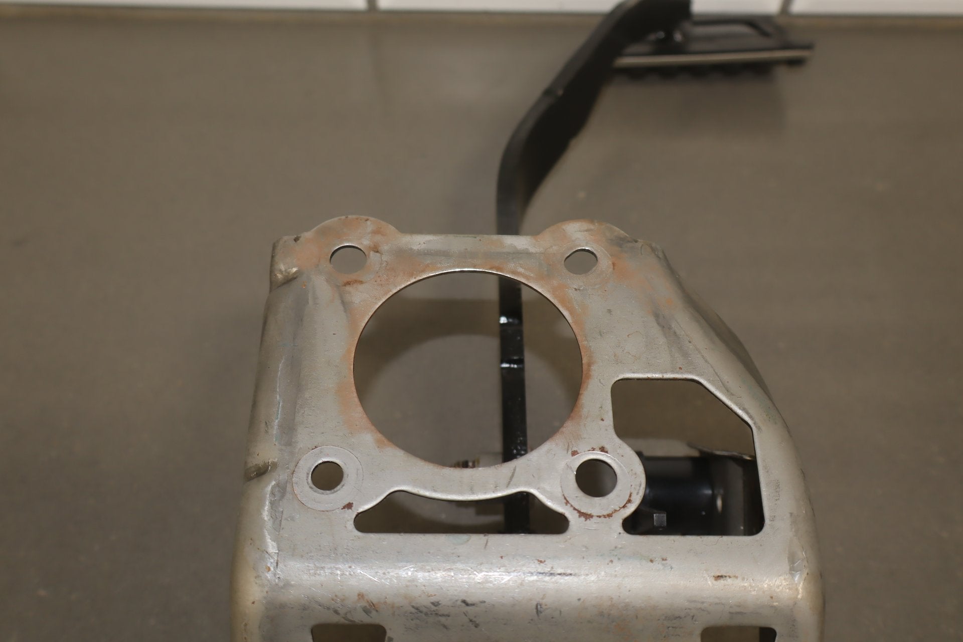 2015-2023 Dodge Challenger SRT8 Automatic Brake Pedal Assembly