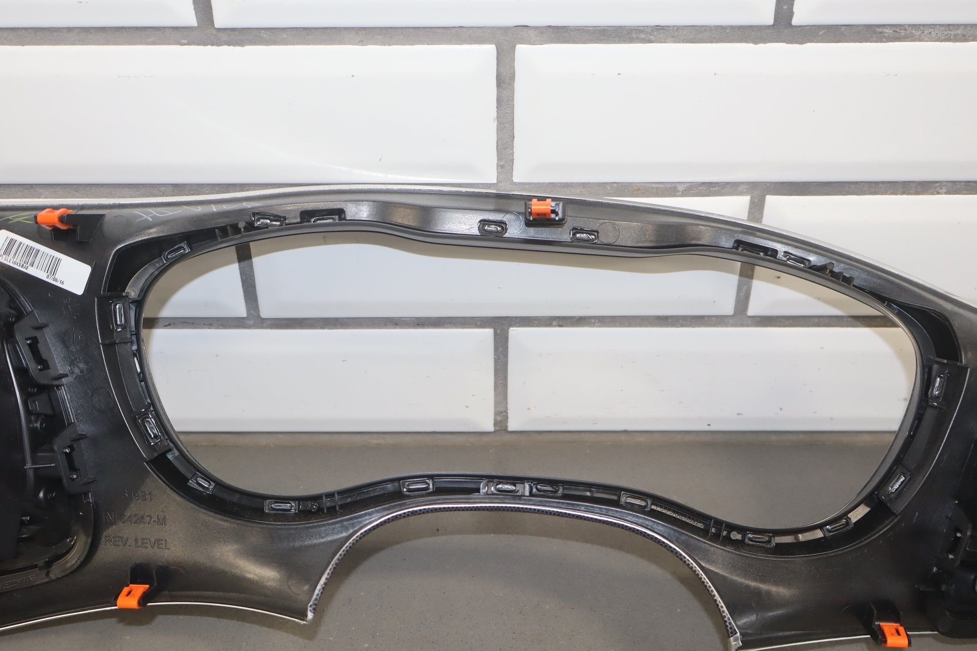 2015-2023 Dodge Challenger SRT/Hellcat Carbon Fiber Look Speedometer Radio Bezel