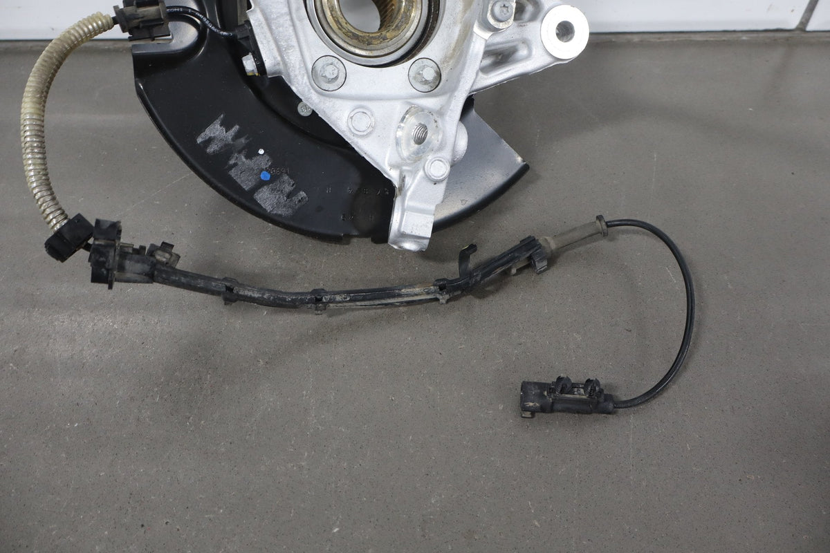 2015-2023 Dodge Challenger SRT/Hellcat Right Rear Suspension Assembly