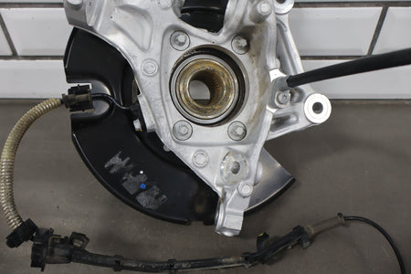 2015-2023 Dodge Challenger SRT/Hellcat Right Rear Suspension Assembly