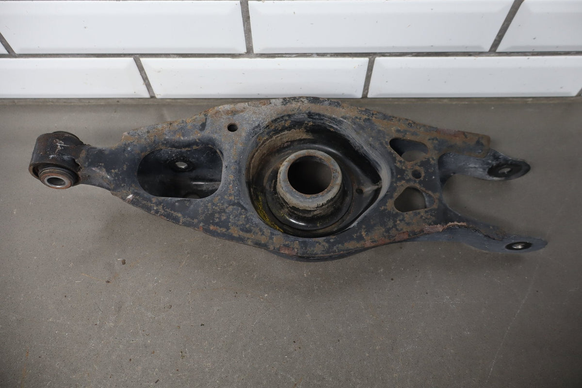 2015-2023 Dodge Challenger SRT/Hellcat Right Rear Suspension Assembly 43K