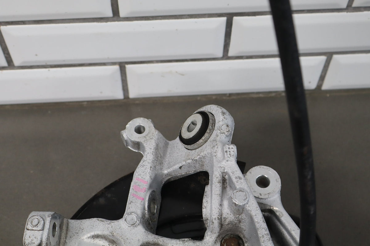 2015-2023 Dodge Challenger SRT/Hellcat Right Rear Suspension Assembly 43K