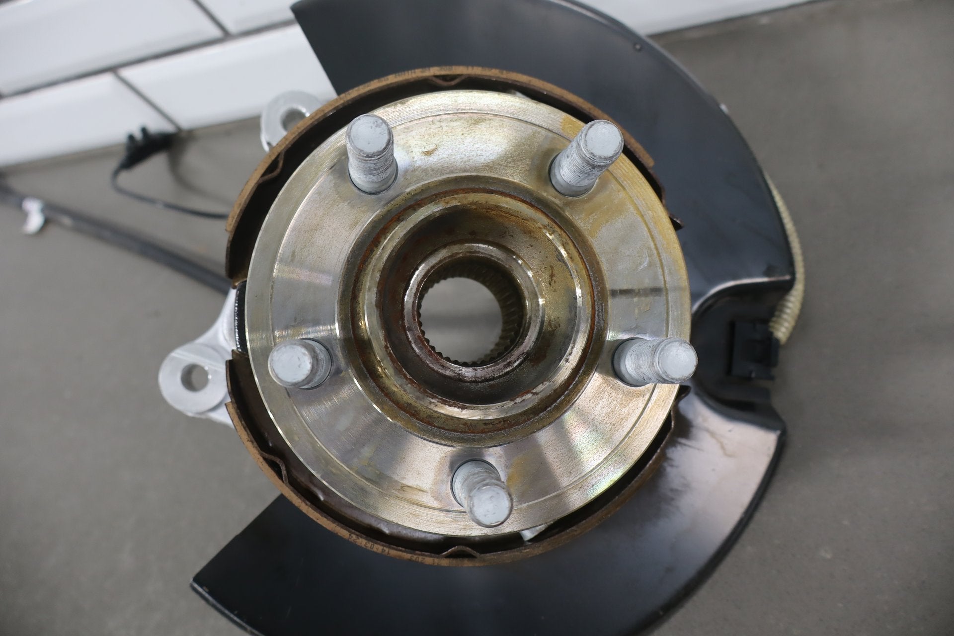 2015-2023 Dodge Challenger SRT/Hellcat Right Rear Suspension Assembly