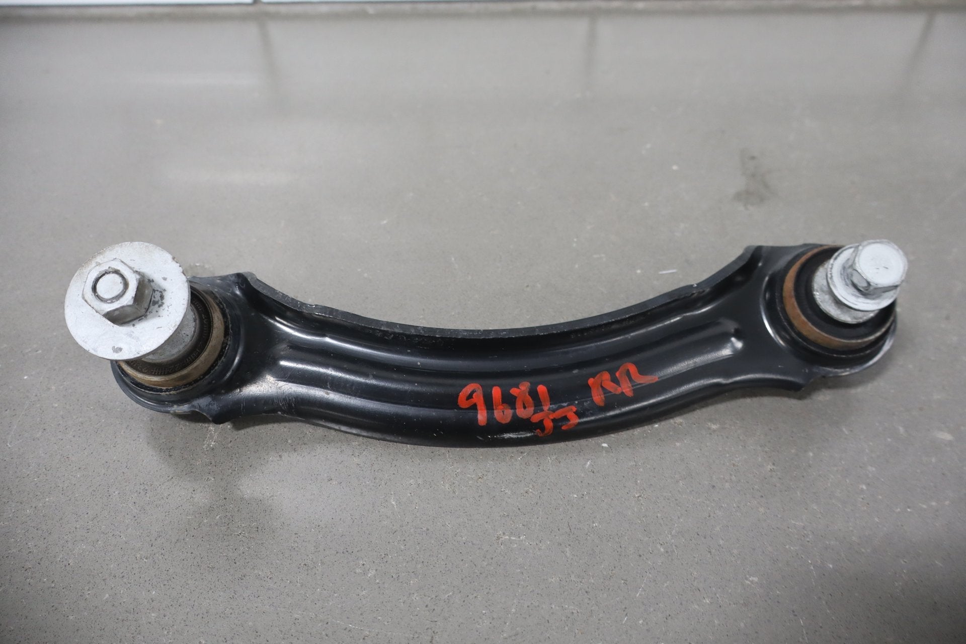 2015-2023 Dodge Challenger SRT/Hellcat Right Rear Suspension Assembly