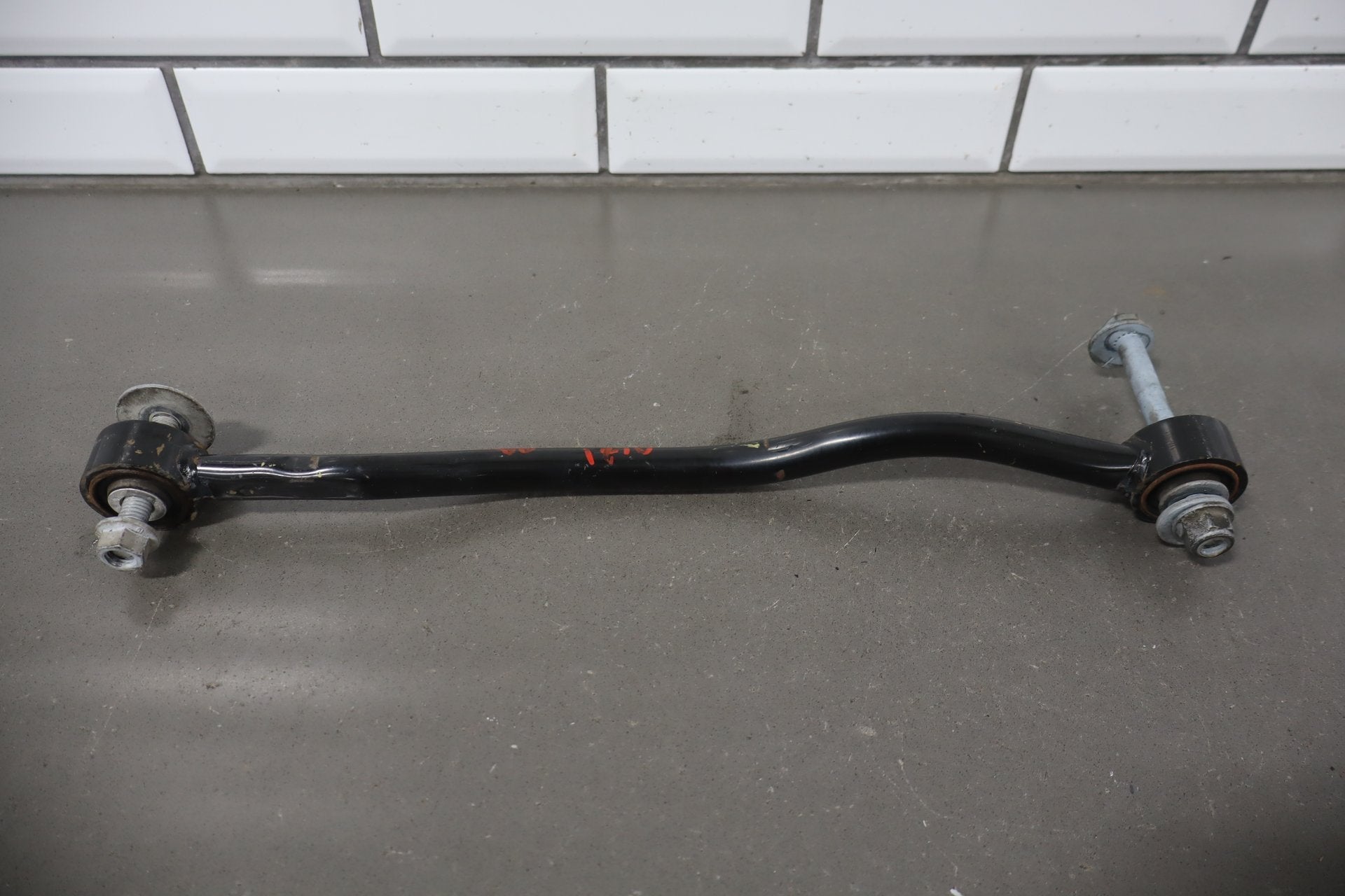 2015-2023 Dodge Challenger SRT/Hellcat Right Rear Suspension Assembly