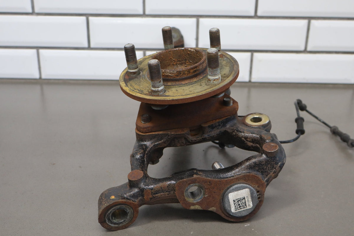 2015-2023 Dodge Charger Challenger SRT Hellcat Left Front Spindle 05181896AB
