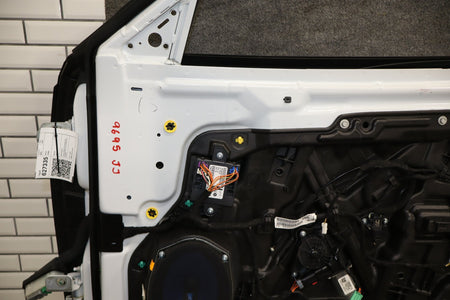 2015-2023 Dodge Charger Right Front Door White Knuckle PW7 68268054AC