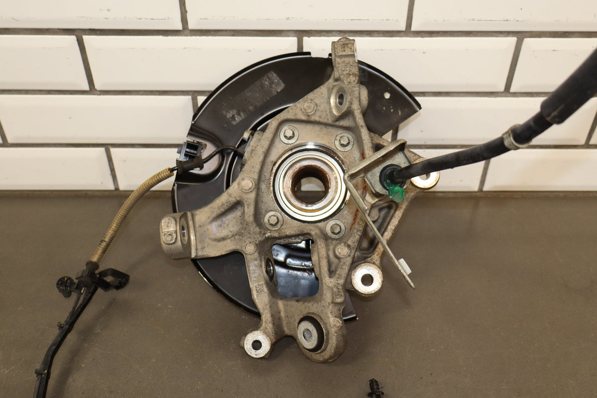 2015-2023 Dodge Charger Scat Pack Left Rear Suspension Spindle 4854459AH