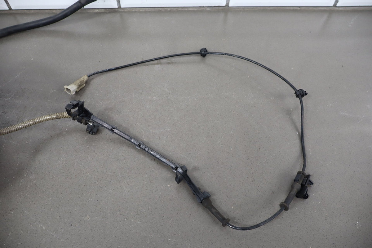 2015-2023 Dodge Charger Scat Pack Left Rear Suspension Spindle 4854459AH