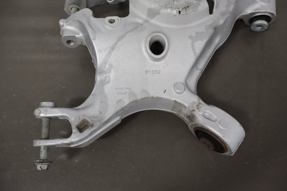 2015 2023 Ford Mustang Rear LH Driver Side Suspension Assembly OEM USED
