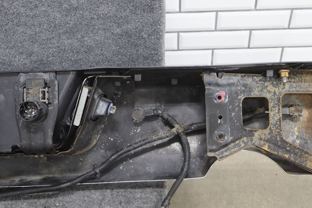 2015 - 2023 Ram 1500 Rear Bumper White PW7