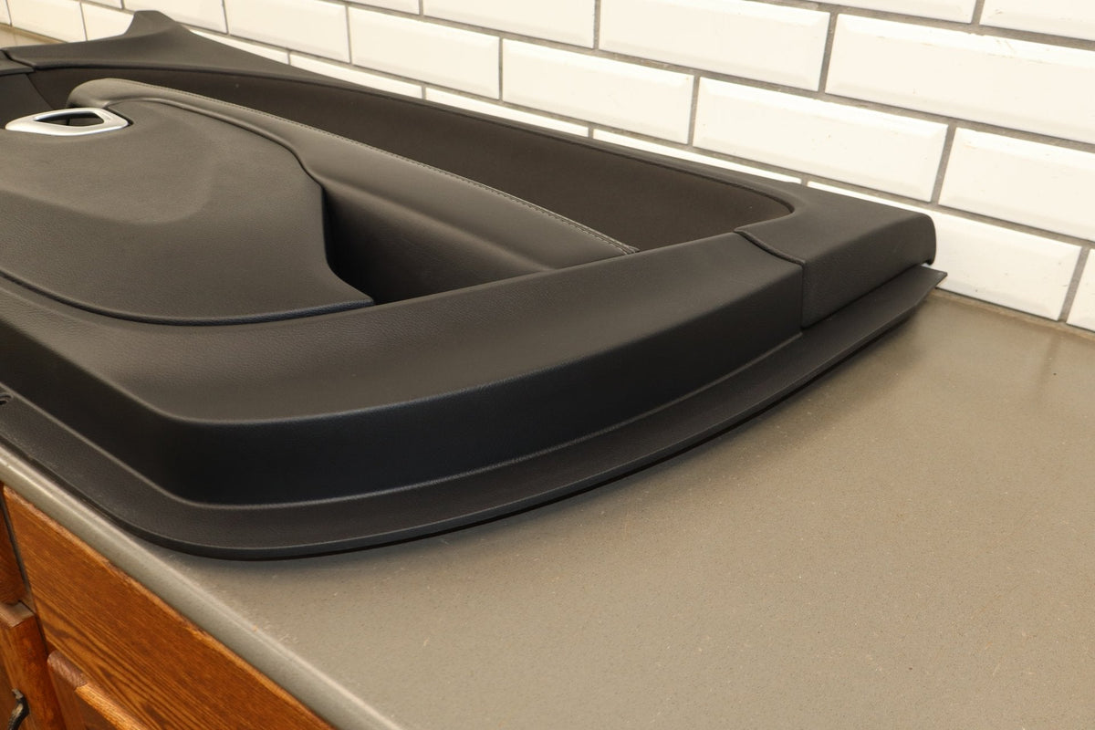 2015-22 Dodge Challenger RH Door Panel Black X9 With Switch