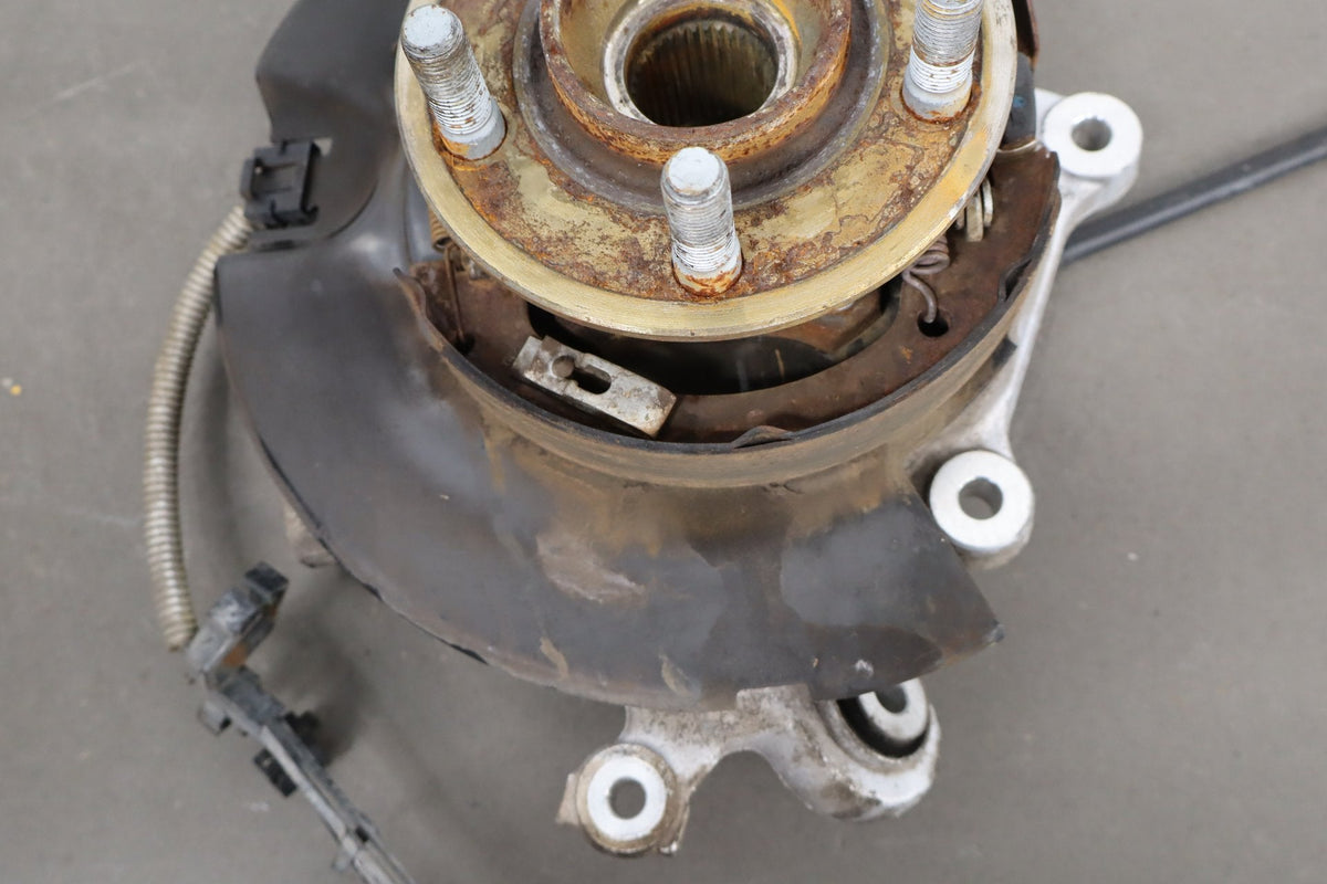 2015-23 Challenger Hellcat RH Rear Spindle Knuckle Hub ABS