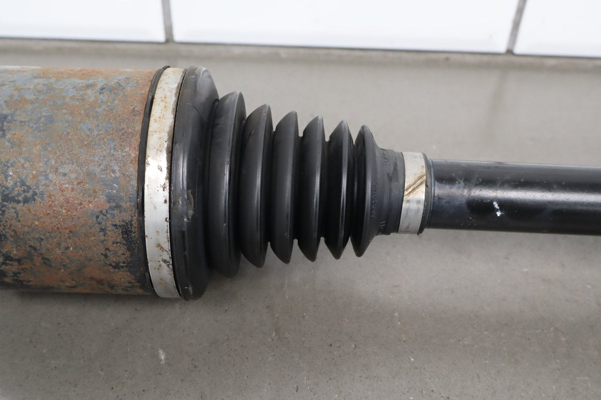 2015-23 Dodge Challenger 6.4 RH Rear CV Axle Shaft OEM