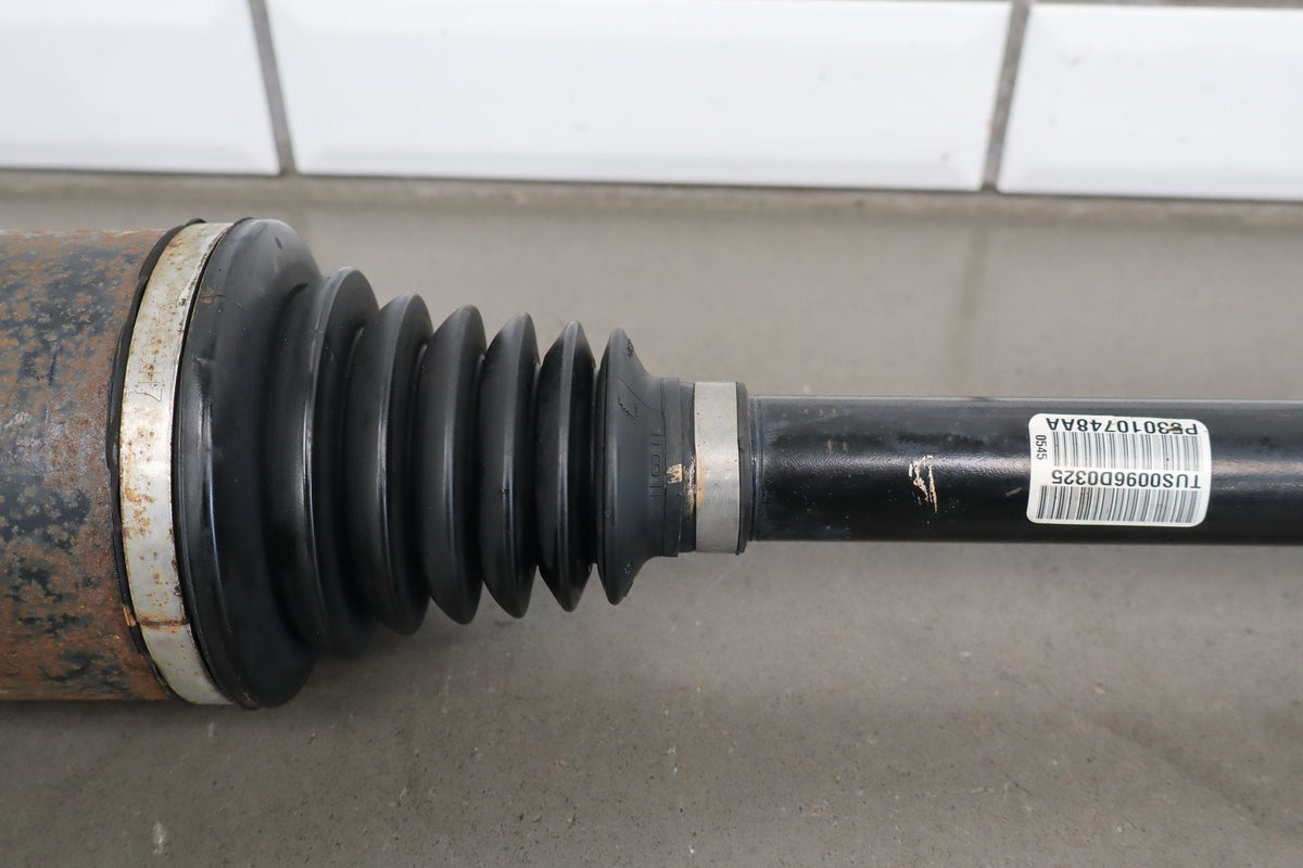 2015-23 Dodge Challenger 6.4 RH Rear CV Axle Shaft OEM
