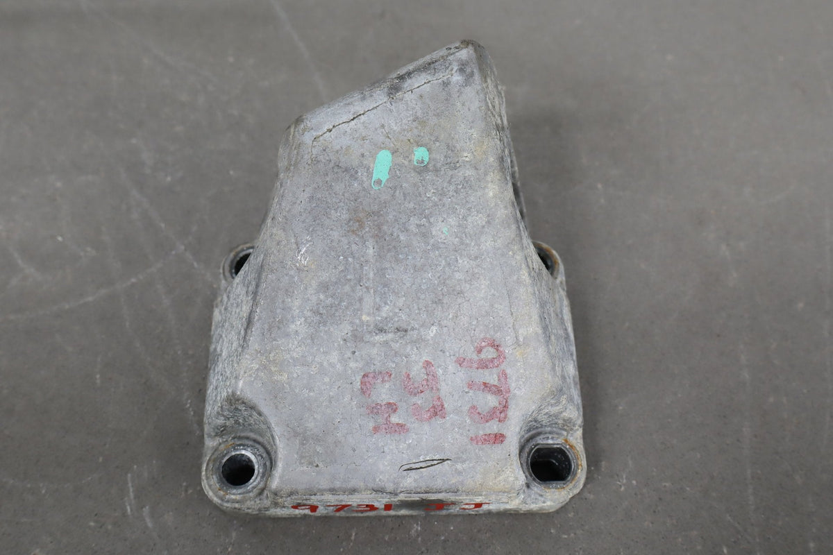 2015-23 Dodge Challenger Hellcat 6.2 Engine Mount Bracket Pair OEM