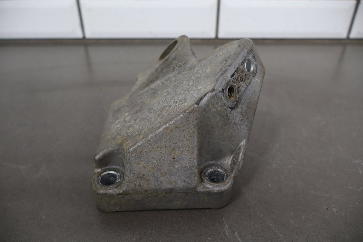 2015-23 Dodge Challenger Hellcat 6.2 Engine Mount Bracket Pair OEM