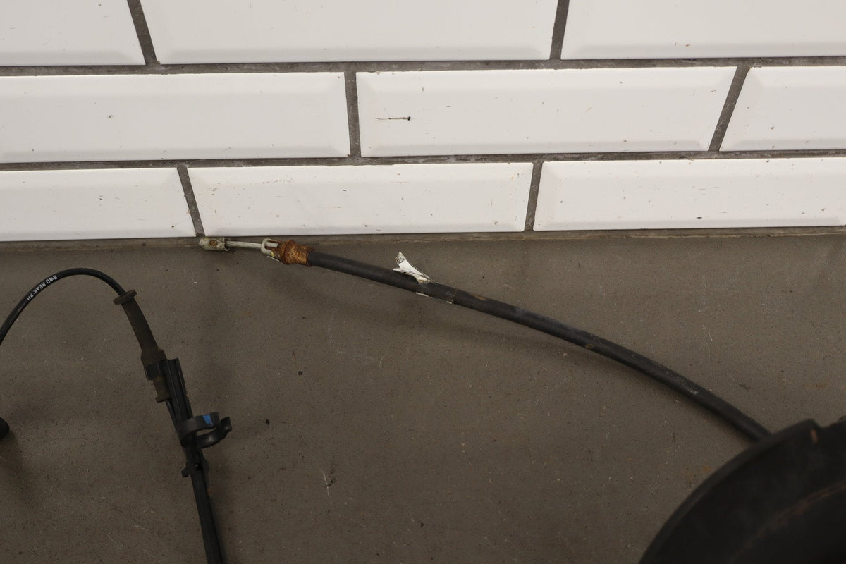 2015-23 Dodge Challenger RH Rear Knuckle Hub ABS Sensor OEM