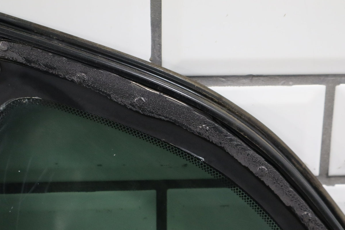 2015-23 Dodge Challenger RH Right Quarter Window 68234216AB