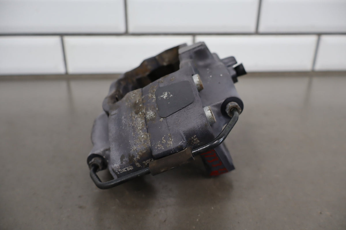 2015-23 Dodge Challenger Scat Pack RH Rear Brembo Caliper Damaged Line