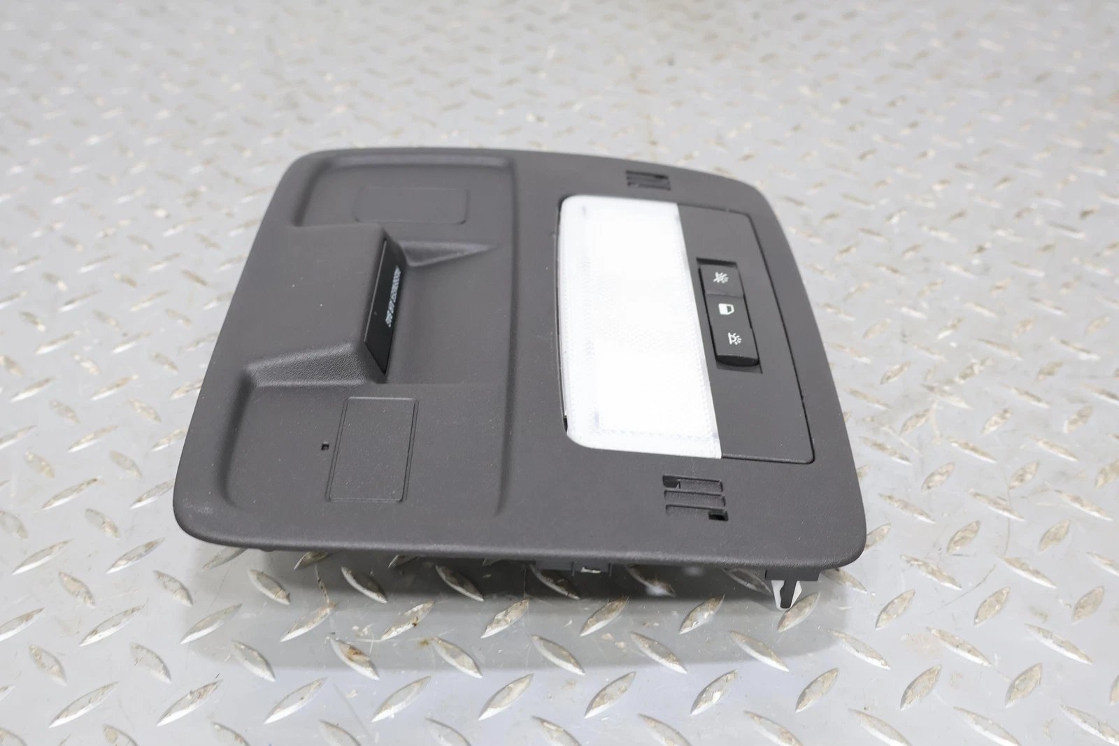 2015 Chevrolet Camaro- Front Console