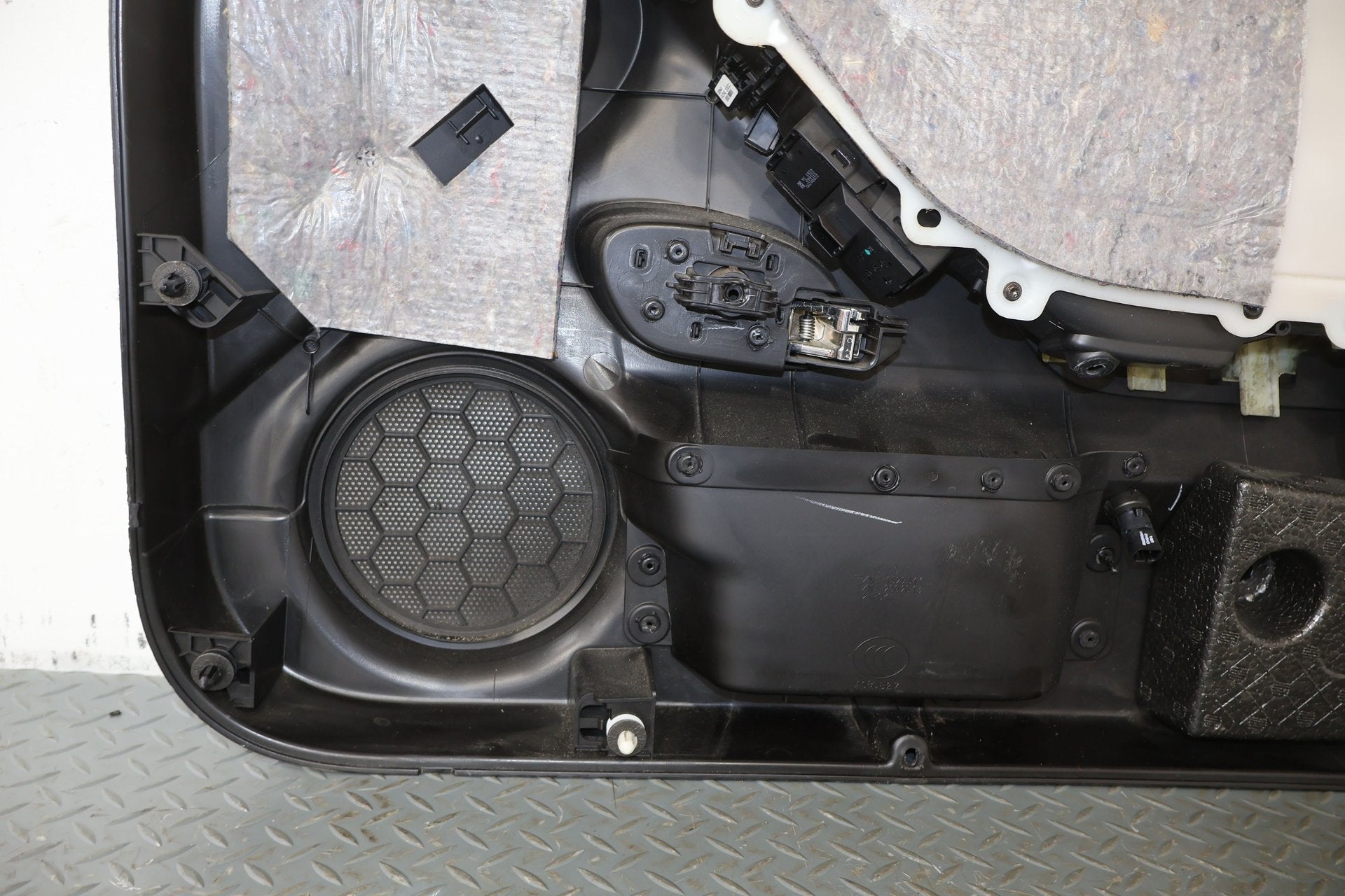 2015 Chevrolet Camaro- FRONT DOOR TRIM PANEL