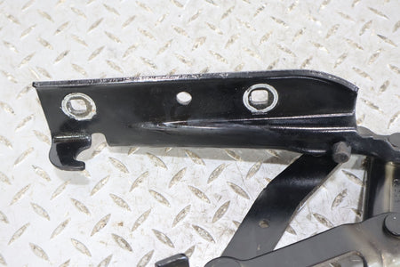 2015 Chevrolet Camaro- Hood Hinge