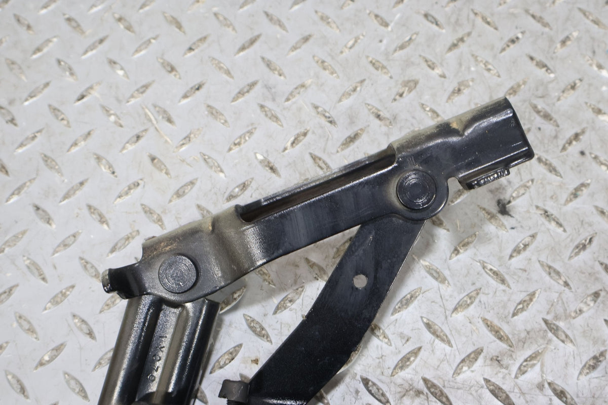 2015 Chevrolet Camaro- Hood Hinge