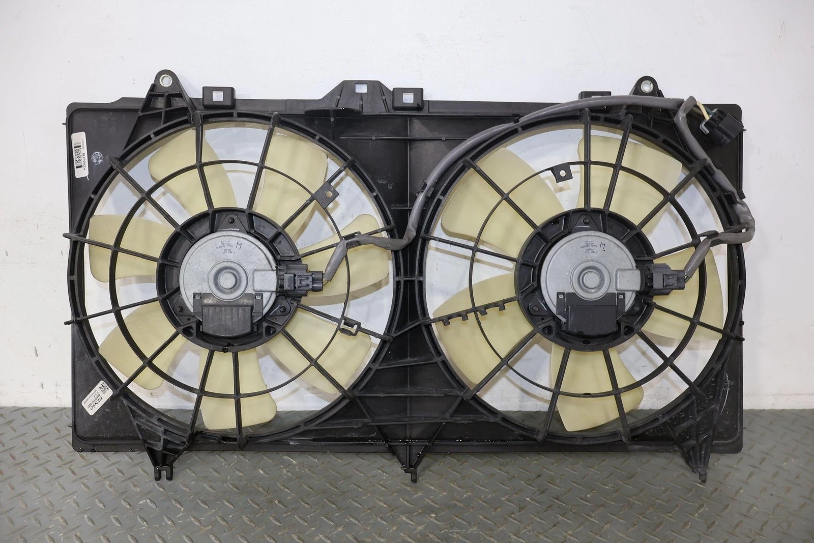 2015 Chevrolet Camaro- Radiator Fan Motor